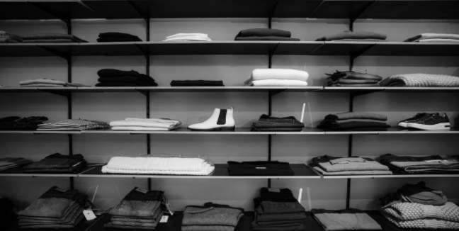 Arranging drawers